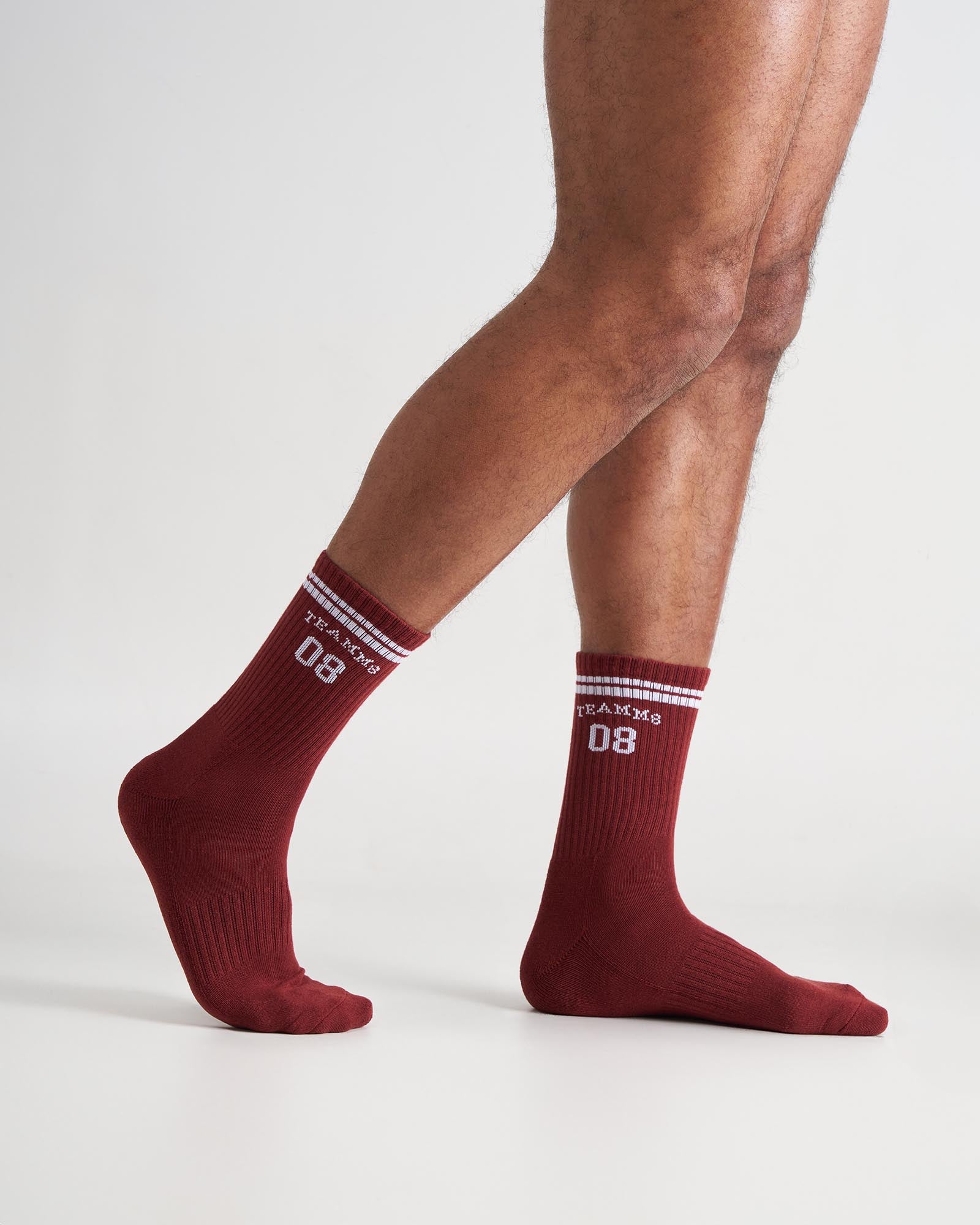 Est. 08 Crew Socks - Red|White