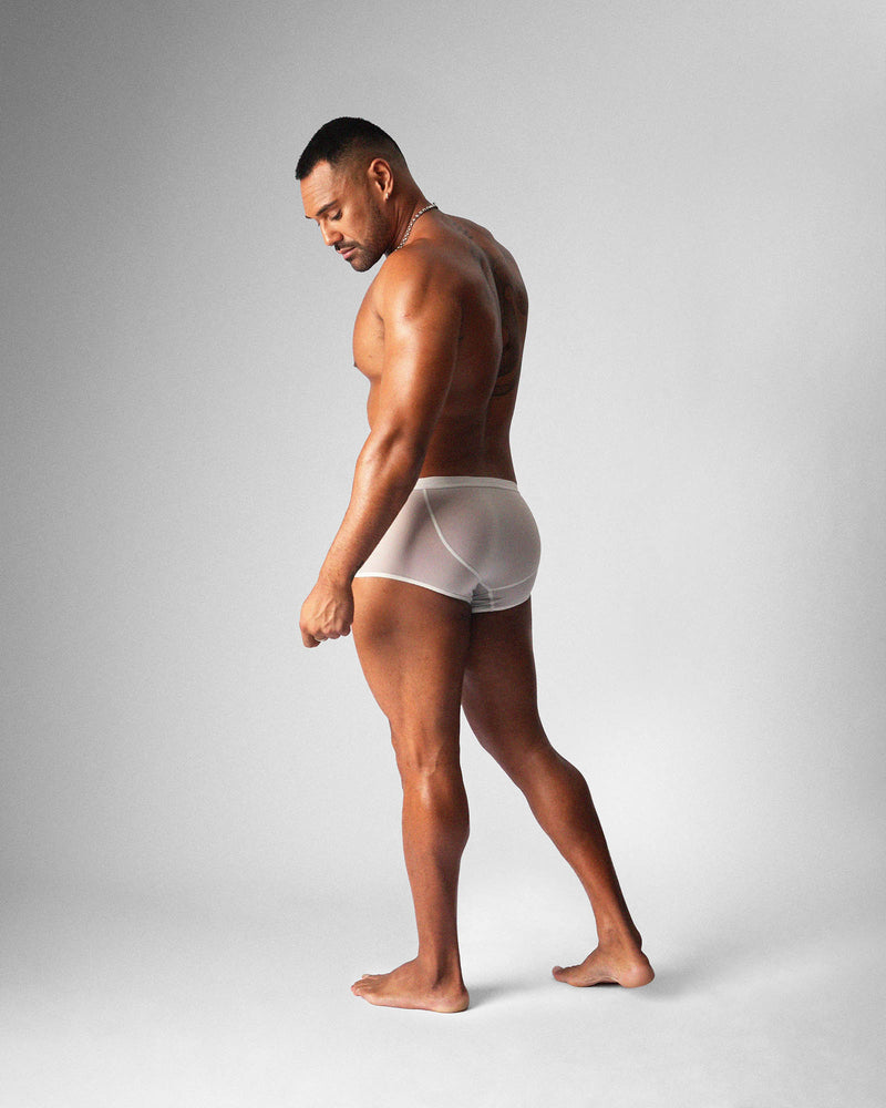 Allure Sheer Trunk - Platinum