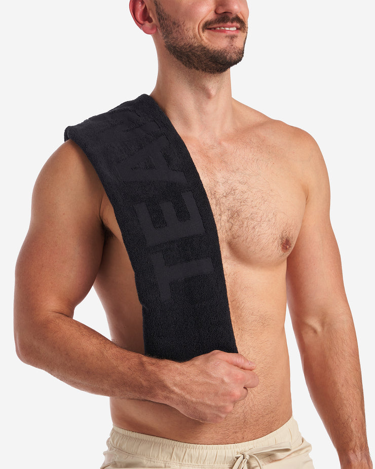 TEAMM8 Gym Towel - Black